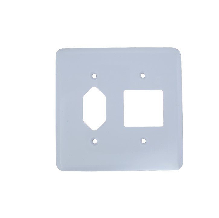 STYLUS PLACA 4 X 4 1 TOMADA + 3 INTERRUPTOR (354K1) - ILUMI